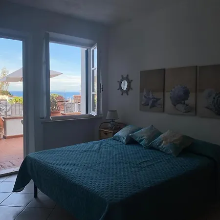 Denise 1 Apartman SantʼAndrea