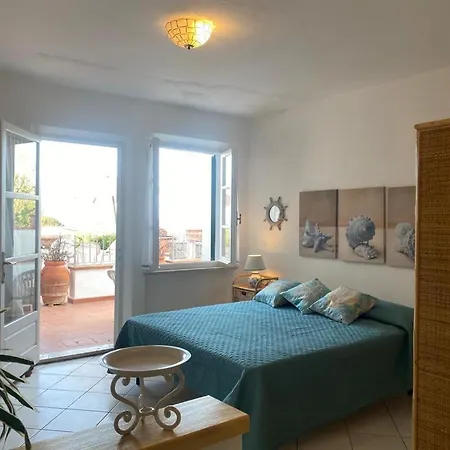 Denise 1 Apartman *