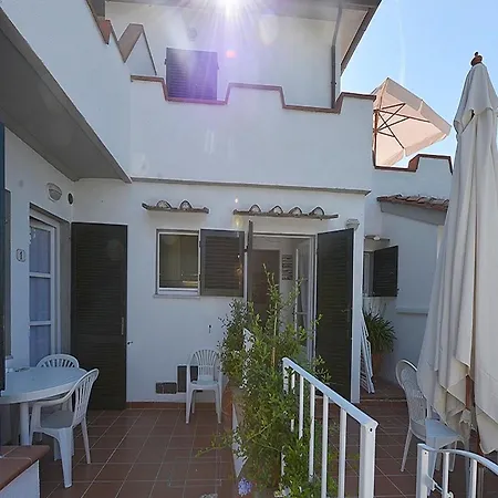 Apartman Denise 1 *