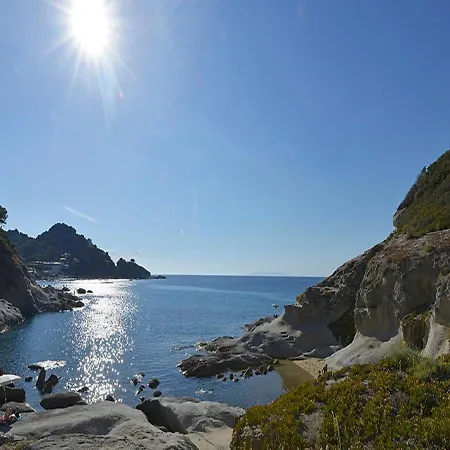 Denise 1 Apartman SantʼAndrea